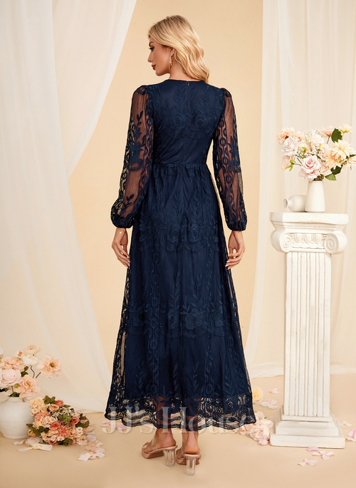 fitted lace wedding dress Saloni | Lea Long Lace Dress in Navy