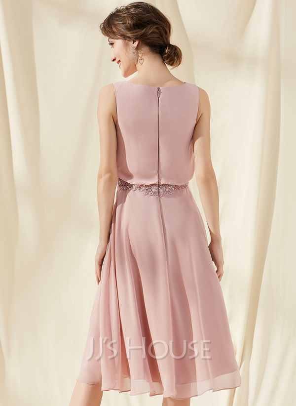 A-Line V-neck Knee-Length Chiffon Cocktail Dress With Ruffle Beading ...