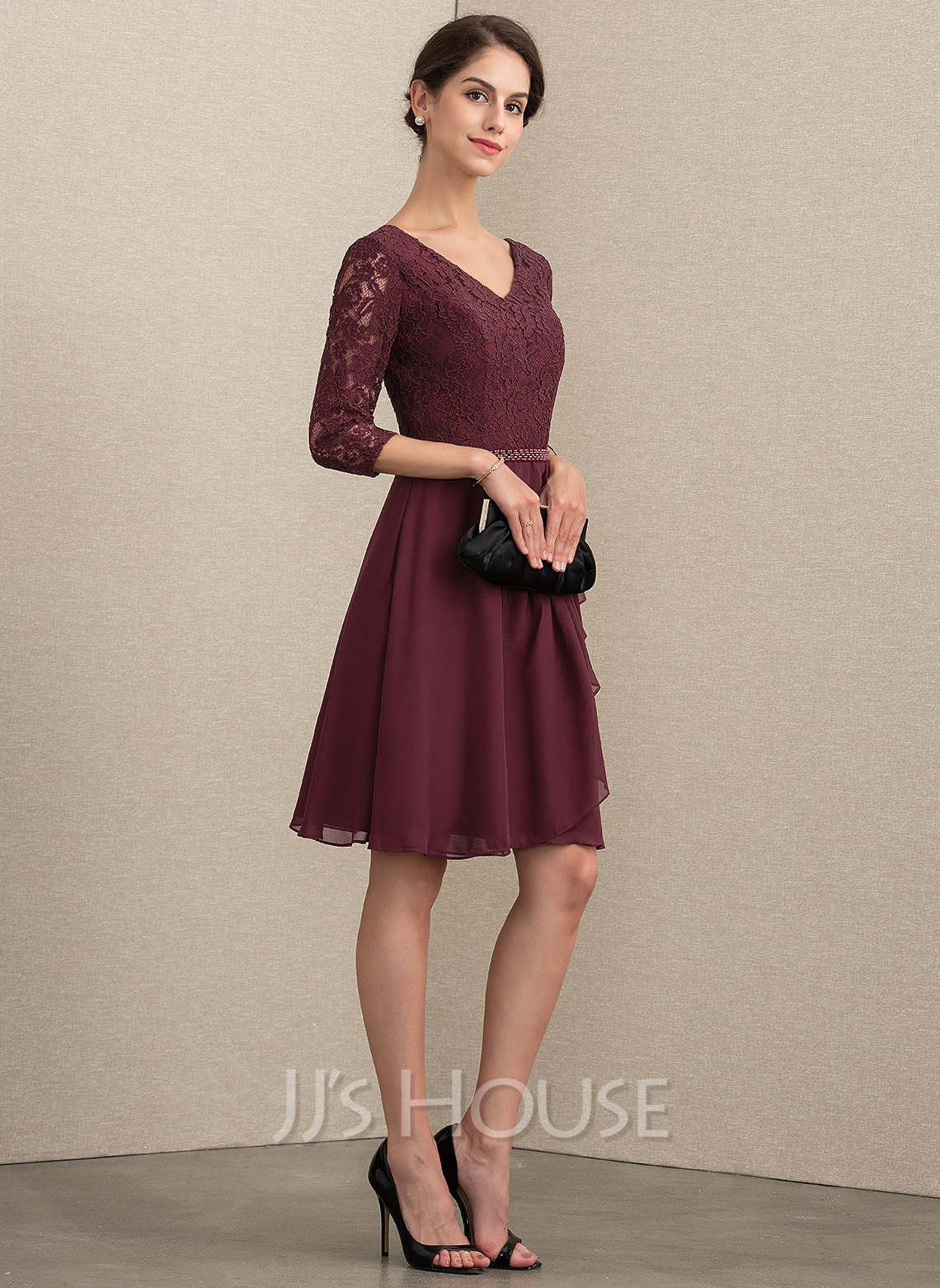 A-Line V-neck Knee-Length Chiffon Lace Cocktail Dress With Beading ...
