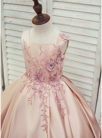 girlhomeshops-Floral long satin ball gown with floor-length train gh6158