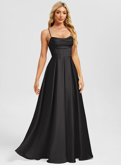 Kleid mit Wasserfall-Ausschnitt Spaghettiträger Plissee aus Matter Satin